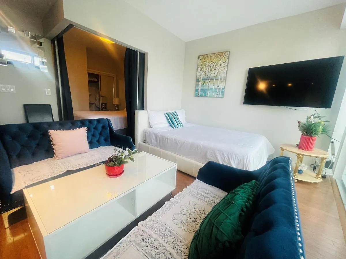 ホテル Comfort Opulence Suites Downtown 42Th Floor Suite With Lakeview トロント